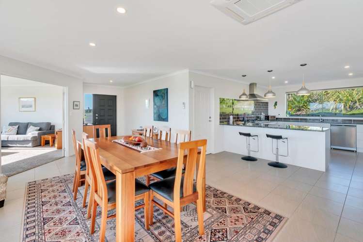 87 Tuparekura Road South Head_11