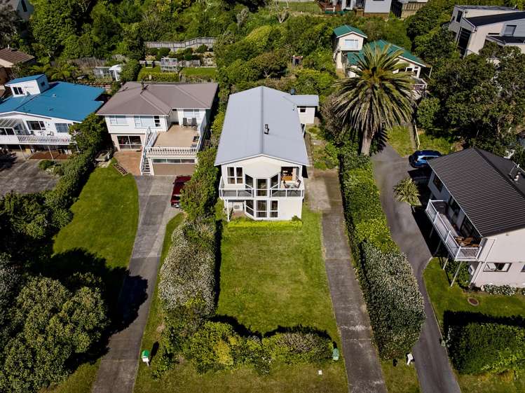 18 Pukerua Beach Road Pukerua Bay_21