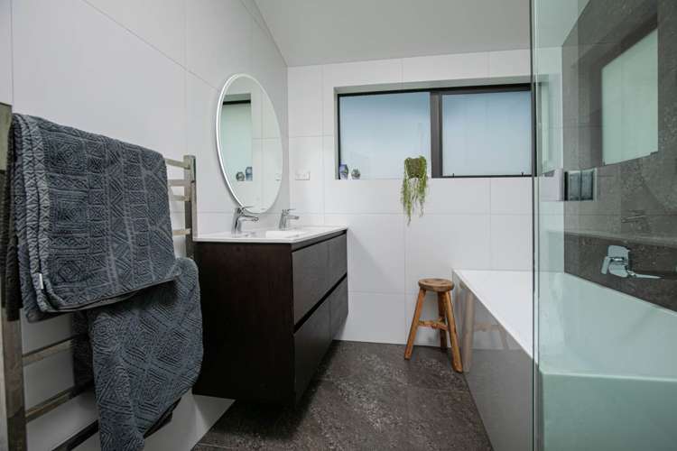 73 Penzance Road Mairangi Bay_30