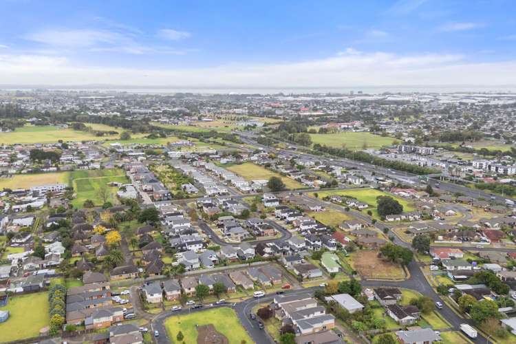 15 Harriet  Street Favona_17