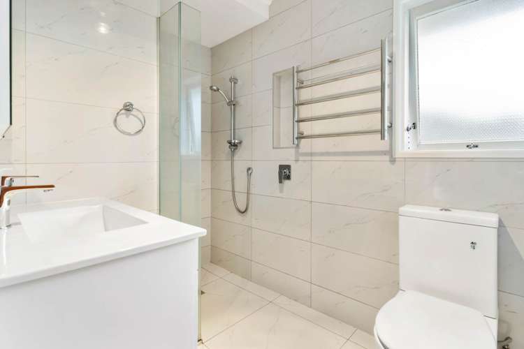 14 Paton Avenue Te Atatu South_16