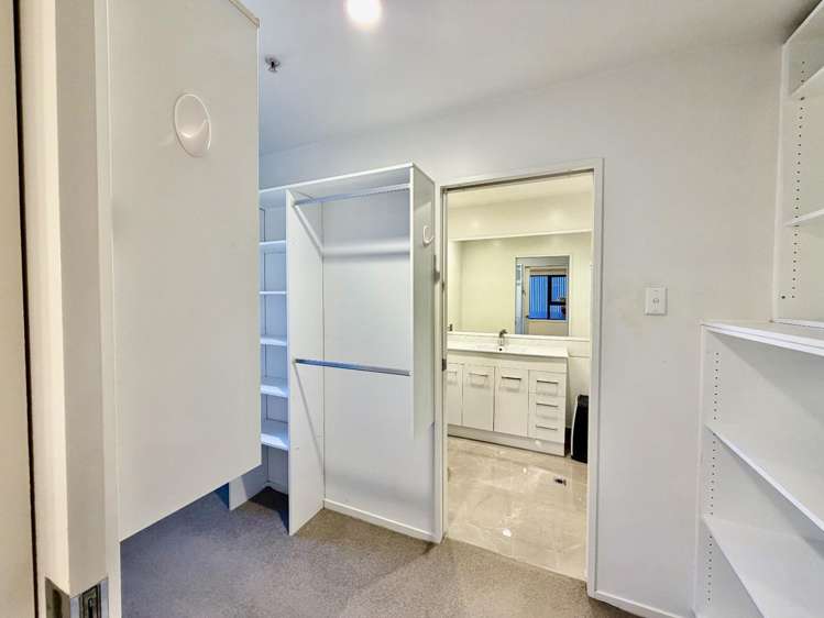8A/196 Hobson Street 10015_6