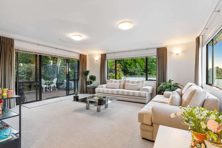 11 Sartors Avenue_3