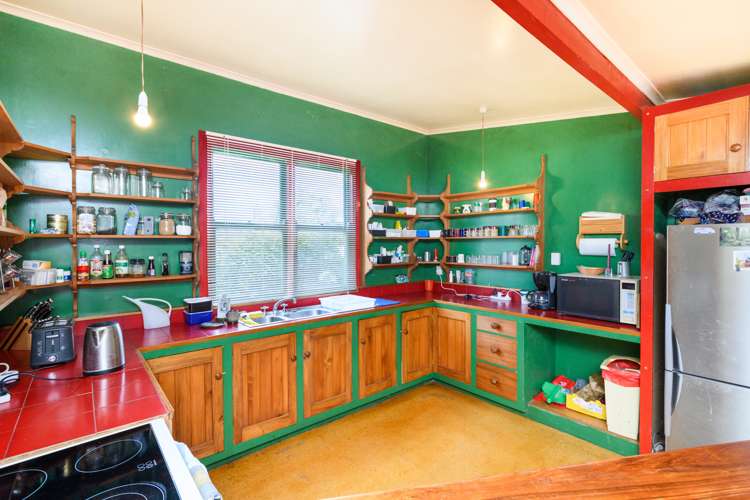 369 Botanical Road West End_9