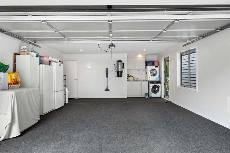 7 Bowery Lane Chartwell_16