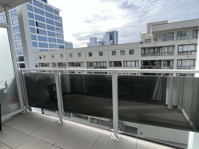 903/17 Wakefield Street City Centre_4