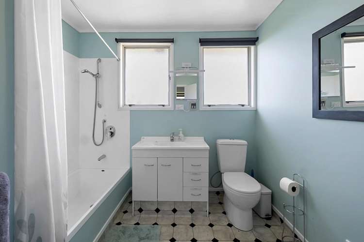 4 Kelvin Place Westown_11