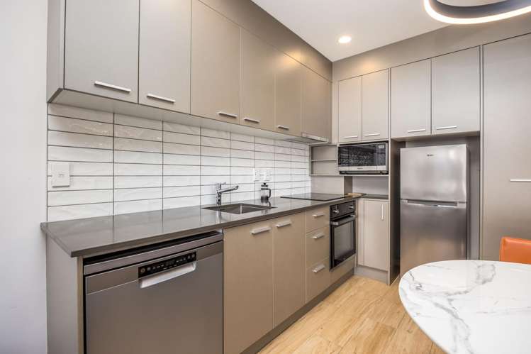 810/171 Queen Street Auckland Central_7