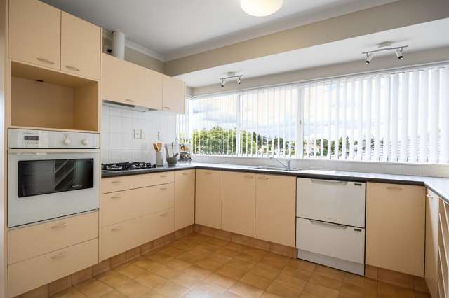 2 Jubaea Place Henderson_2