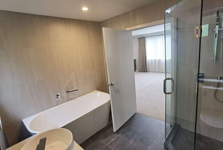 20B Imatra Place Sunnyhills_8