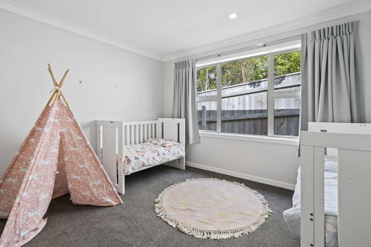 156 Endeavour Drive Whitby_15