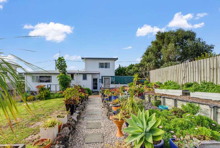 14 Garland Road Ruakaka_19
