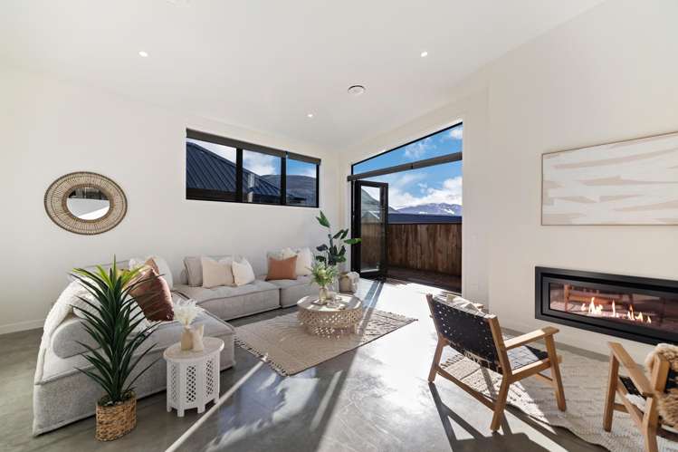 12 Till Street Jacks Point_6