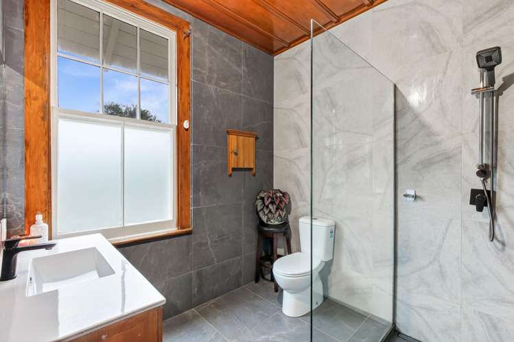 682 Kauaeranga Valley Road Thames_20