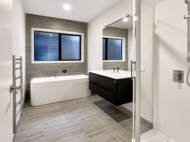 2 Repo Street Richmond Heights_12