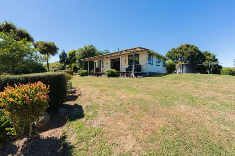 55 Millers Road Apiti_4