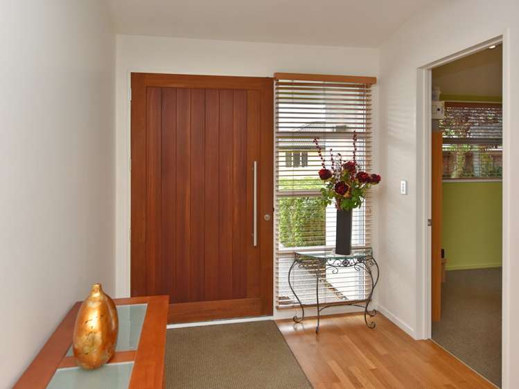 19 Springbrook Lane Northwood_3