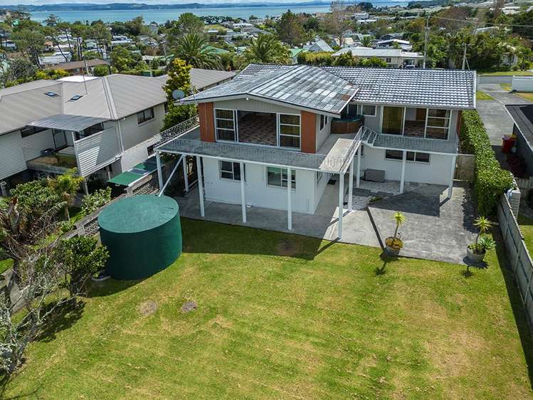 27 Tiri Road Manly_26