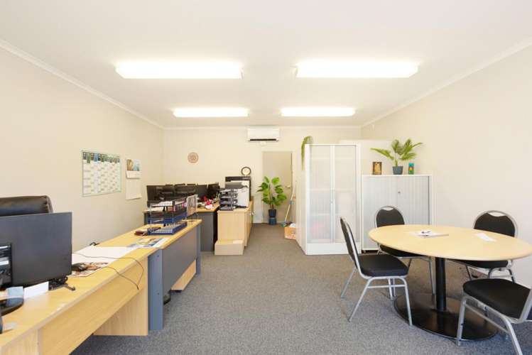 Unit 3 21 Ihakara Street Paraparaumu_5