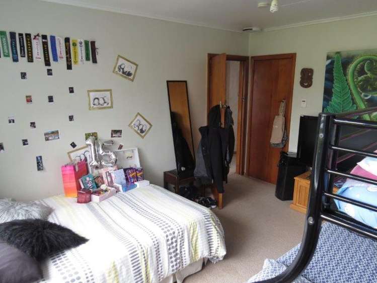 2 Duke Street Pahiatua_9