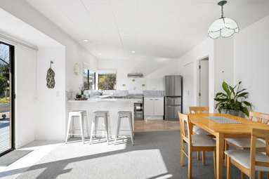 111a McKellar Place_3