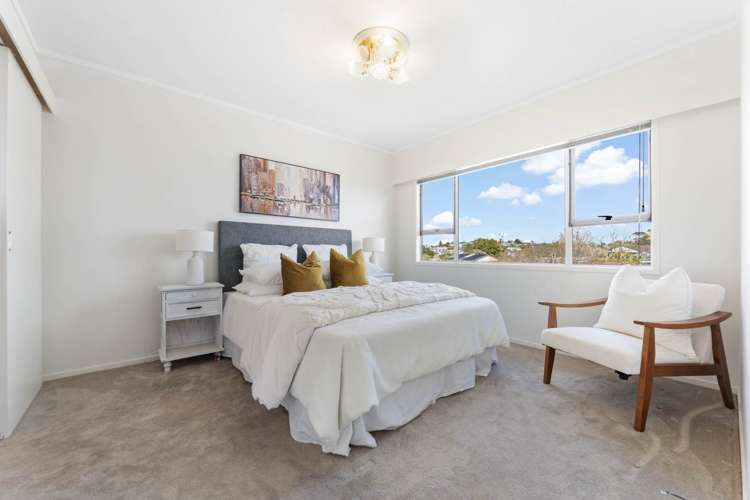 84 Gossamer Drive Pakuranga Heights_11