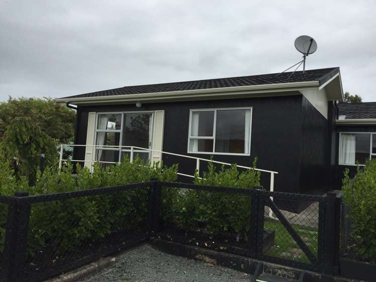 2/23 Nelson Street Helensville_1