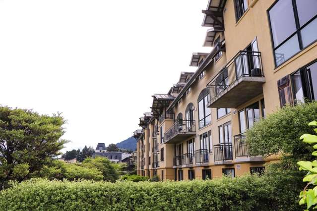 509/10-18 Brunswick Street Queenstown_2