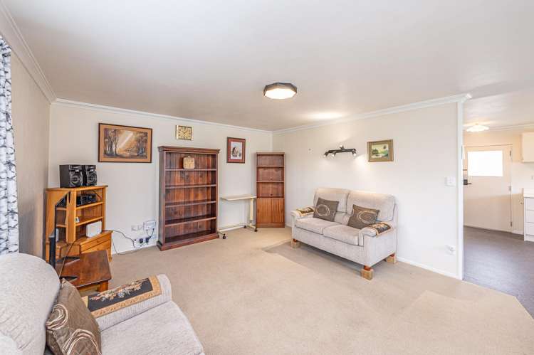2/28 Moana Street Whanganui East_6