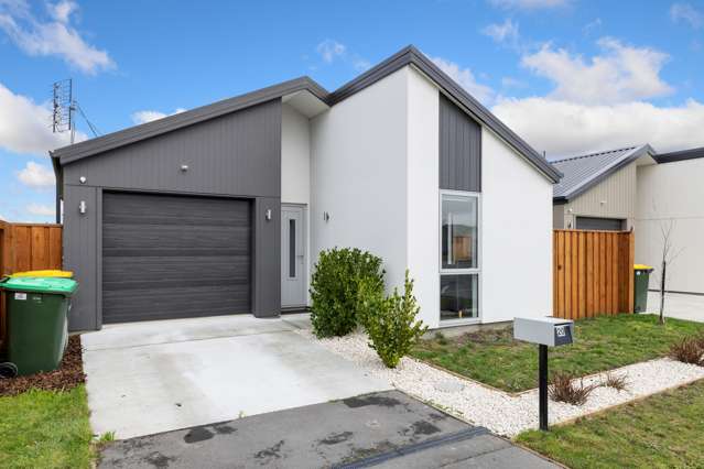 Modern 3-Bedroom Home in Rolleston