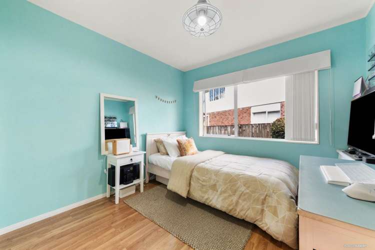 2/62 Whiting Grove West Harbour_15