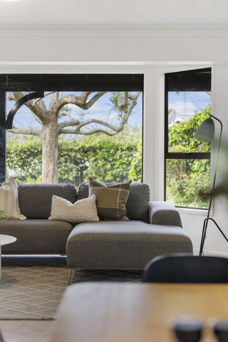 1/877 Beach Road Waiake_4