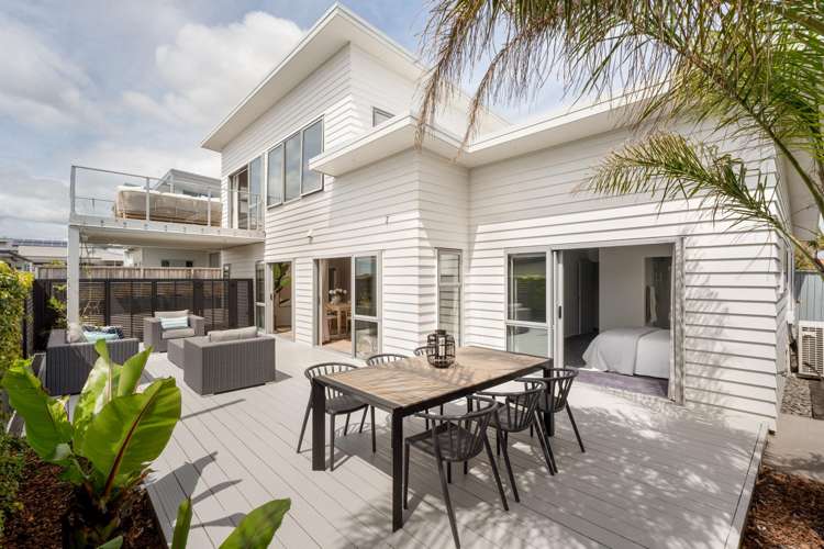 1330B Papamoa Beach Road_0