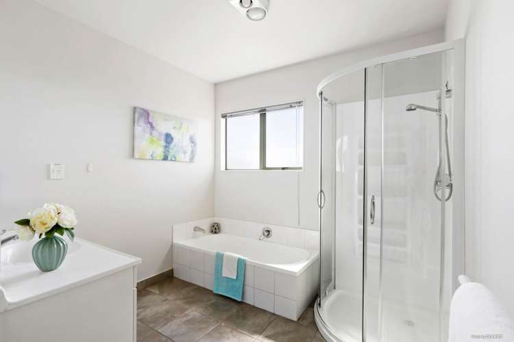 3a Doyly Drive Stanmore Bay_15