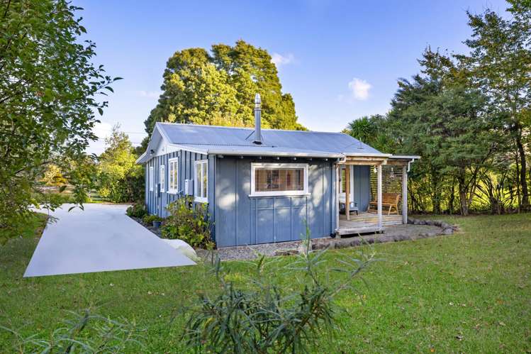 15 East Street Raglan_15