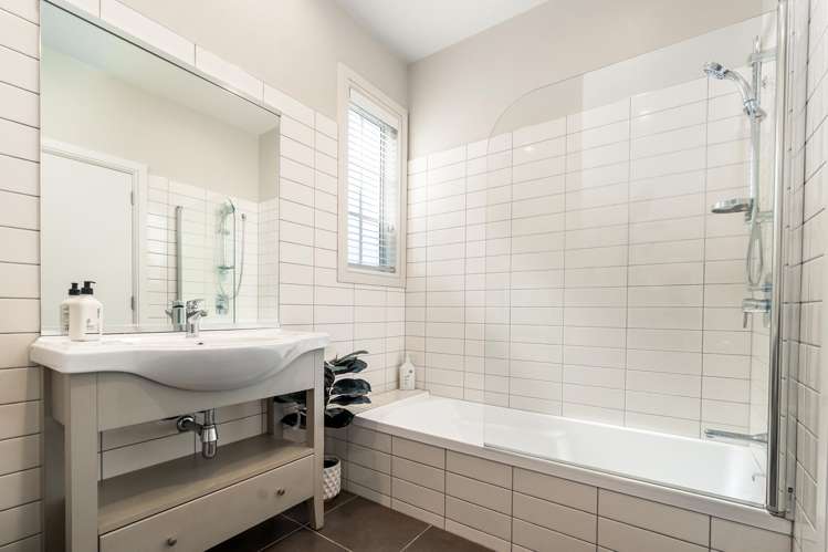 16 Chapel Street Russell_12