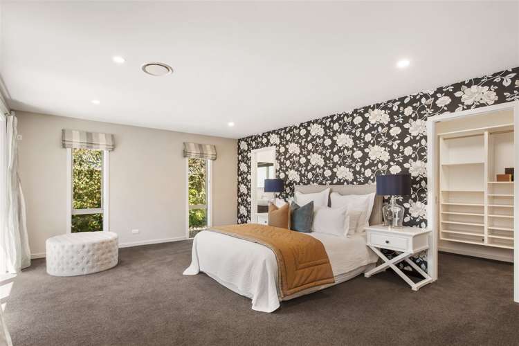 5 Hatton Court Northwood_13