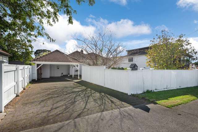 16 Achilles Crescent Narrow Neck_3