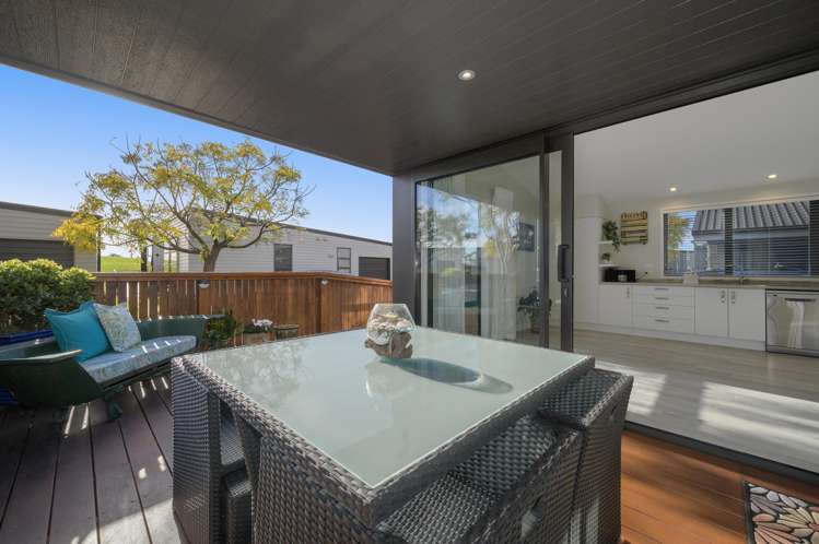 261/61 Golden Sands Drive Papamoa_2