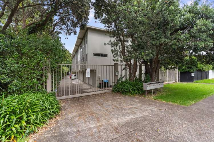 24 Banks Road Mt Wellington_11