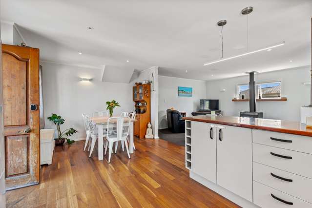 245 Metcalfe Road Ranui_3