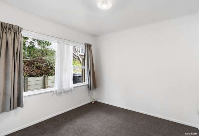 1/12 Quona Avenue Hillsborough_4