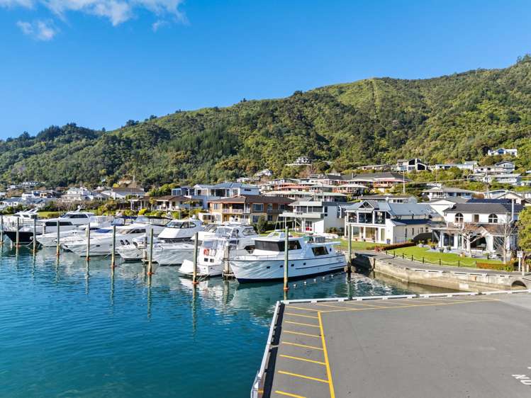 37 Waikawa Road Picton_40