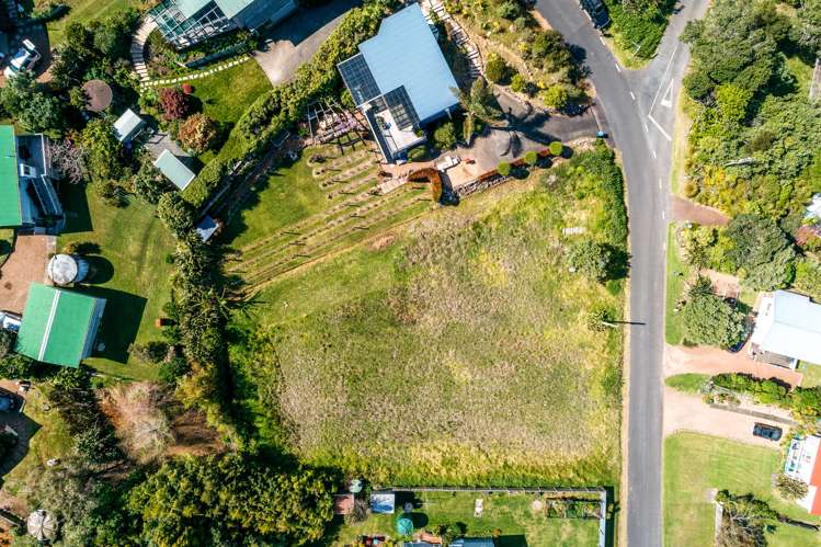 11 Eden Terrace Onetangi_1