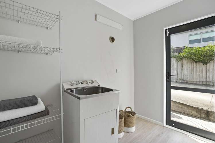 33a Apirana Avenue, Glen Innes_13