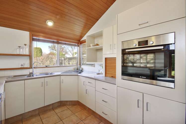 49b Regency Crescent Redwood_3