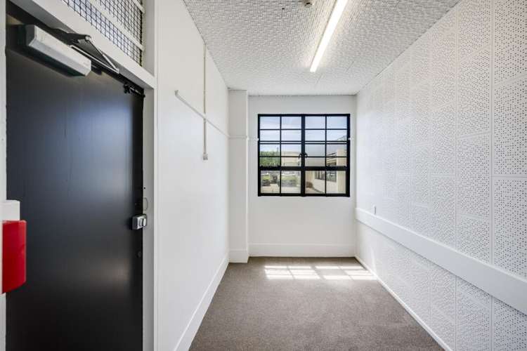 124 Queen Street East Hastings Central_17