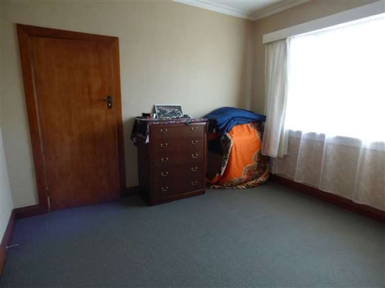 12 Cossens Street Balclutha_16