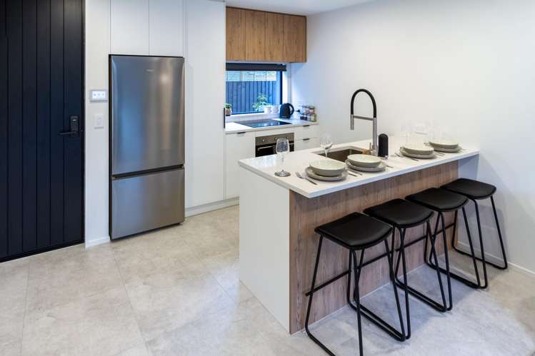 13/24 Devonport Lane Merivale_20