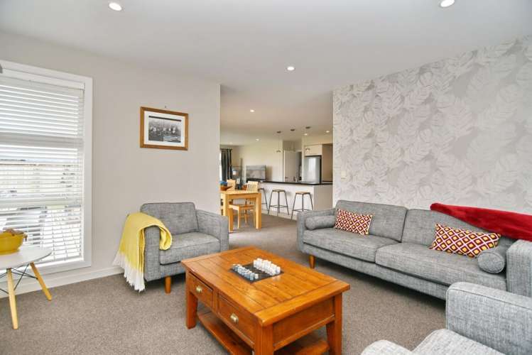 12 Bonecrusher Street Lincoln_8